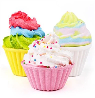 Sett ta 'rigali tal-cupcake tal-banju kkulurit tal-bomba